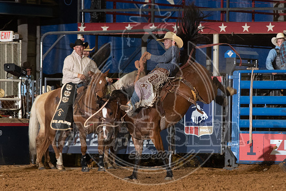 2020_06_06_Mesquite_Saddle_Bronc_Riding_Will Pollock_489_Silva