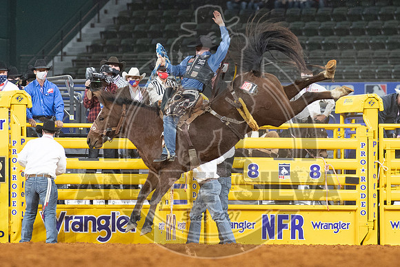2020_Dez_06_WNFR_Saddle_Bronc_Jacobs Crawley_266