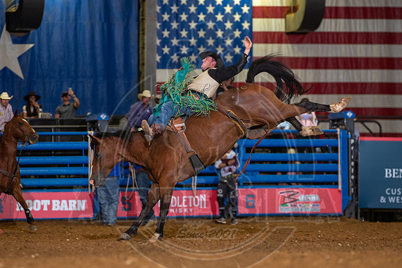 2021Mesquite_R01_BB_Wyatt Ortega_190