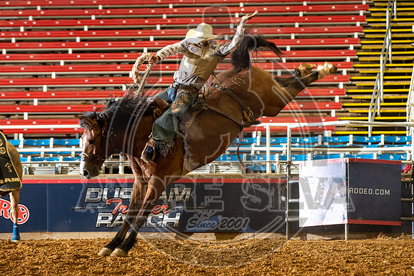 2020_06_06_Mesquite_Saddle_Bronc_Riding__577_Silva