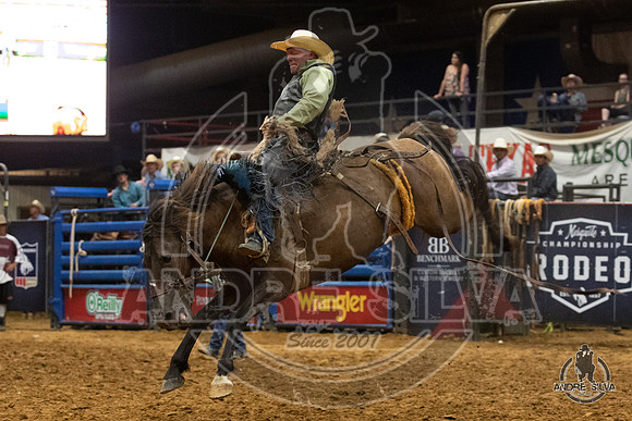 07_06_19_Mesquite_Saddle Bronc Riding_Lathan Lyons_151_Silva
