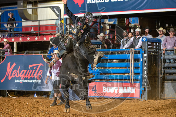 2020_06_13_Mesquite_Bull_Riding_Daylon_Swearingen_317_Silva