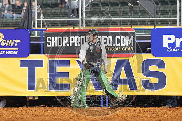 2020_Dez_11_WNFR_Bull_Riding_Jeff Askey_1219