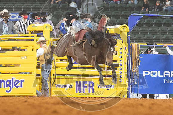 2020_Dez_06_WNFR_Bareback_Clayton Biglow_088