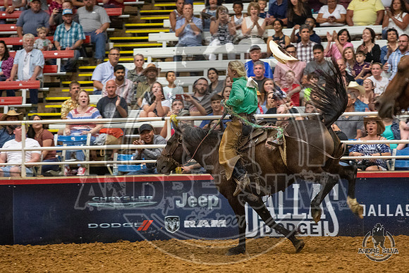 07_06_19_Mesquite_Womens_Ranch_Bronc_Riding_Carly Ramsey_099_Silva