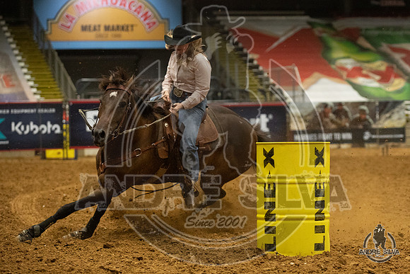 07_06_19_Mesquite_Barrel_Racing_Lacy Kimball_206_Silva