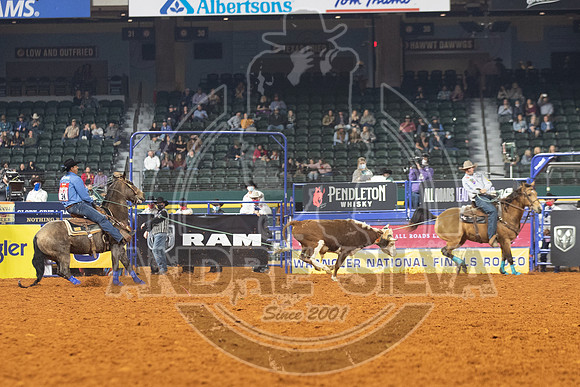 2020_Dez_11_WNFR_Team_Roping_Cody Snow  Junior Nogueira_874