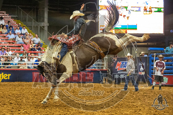 07_06_19_Mesquite_Saddle Bronc Riding_Rowdy Chesser_150_Silva