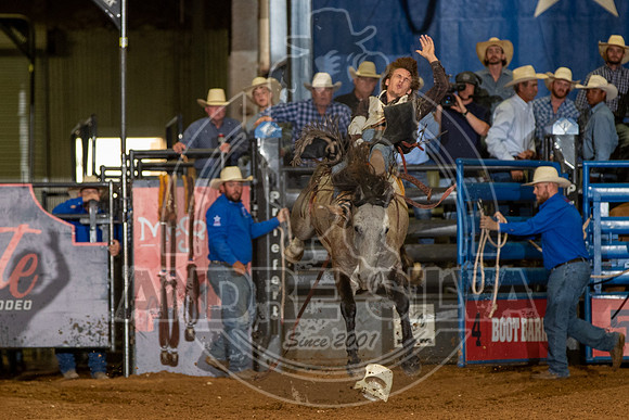 2020_08_01_Mesquite_Bareback_Montana_Kaden_Kornegay_135