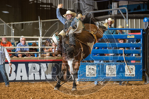 2020_06_13_Mesquite_Bareback_Riding_Bodee_Lammers_345_Silva