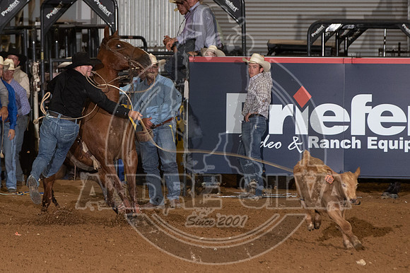 2020_06_06_Mesquite_Tie_Down_Roping_Westyn Hughes_327_Silva