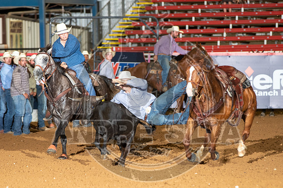 2020_06_06_Mesquite_Steer_Wrestling_Grady Payne_173_Silva