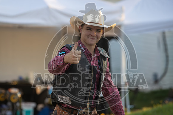 2024 Cowtown Rodeo_R1_XTREME BULLS_Wacey Schalla_Big Tasty_AndreSilva_335