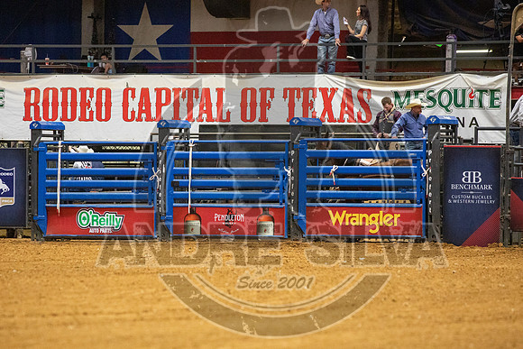 06_08_19_Mesquite_038_Silva
