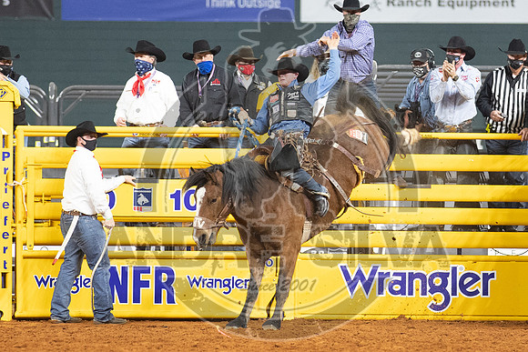 2020_Dez_11_WNFR_Saddle_Bronc_Jacobs Crawley_962