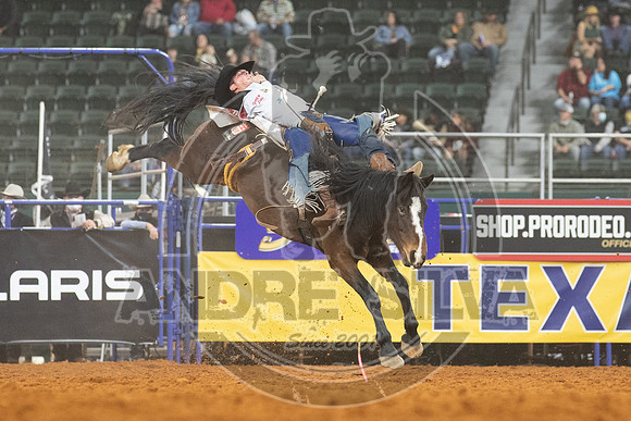 2020_Dez_06_WNFR_Bareback_Richmond Champion_139