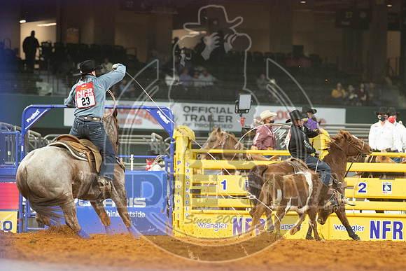 2020_Dez_06_WNFR_Team_Roping_Clay Tryan_Jake Long_210