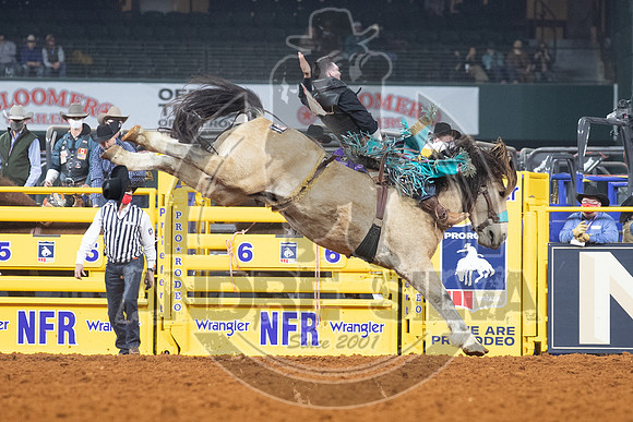 2020_Dez_12_WNFR_Bareback_Jess Pope_137