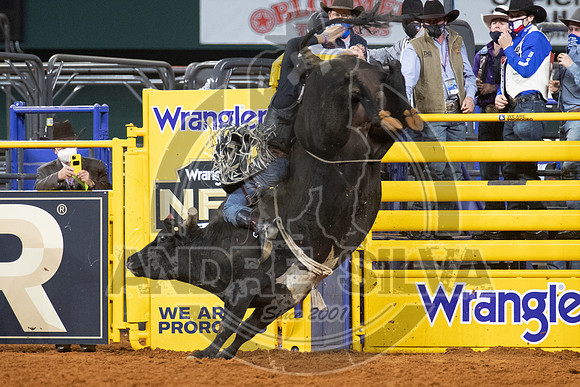 2020_Dez_09_WNFR_Bull_Riding_Colten Fritzlan_521
