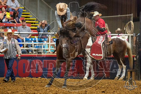 07_06_19_Mesquite_Womens_Ranch_Bronc_Riding_Jessi Wyatt_077_Silva