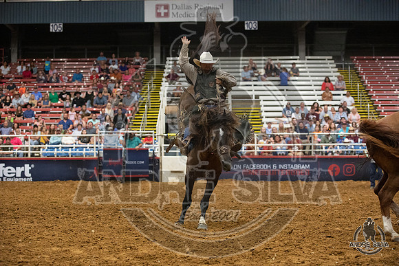 07_06_19_Mesquite_Saddle Bronc Riding_Dalton Davis_154_Silva