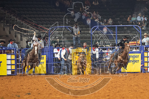 2020_Dez_11_WNFR_Team_Roping_Clay Tryan  Jake Long_854