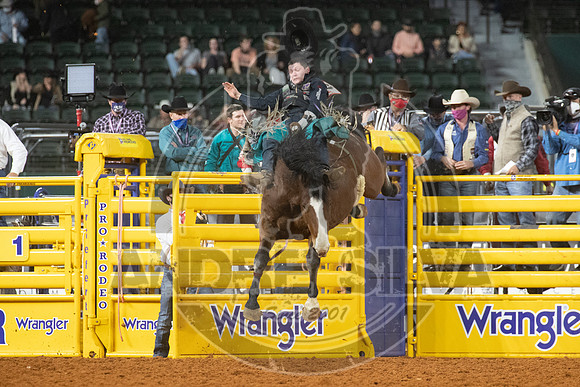 2020_Dez_09_WNFR_Bareback_Tanner Aus_078