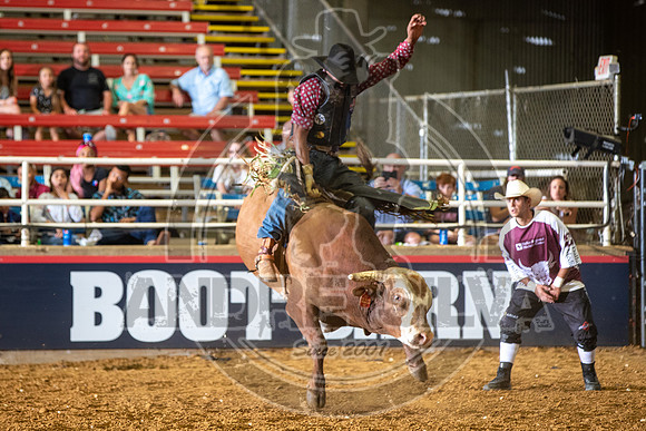 2020_06_13_Mesquite_Bull_Riding_Valdiron_de_Oliveira_442_Silva
