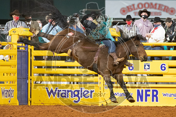 2020_Dez_09_WNFR_Bareback_Jess Pope_095