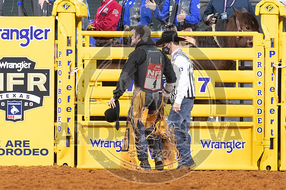 2020_Dez_12_WNFR_Bareback_Kaycee Feild_220