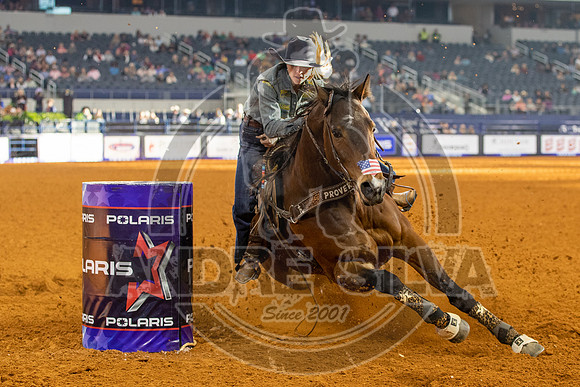 2021_TheAmerican_Barrel Racing_ Stevi Hillman_AndreSilva_955
