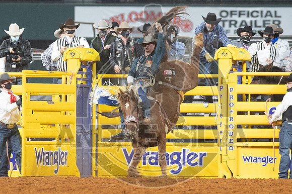 2020_Dez_12_WNFR_Bareback_Tanner Aus_195