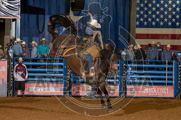 2020_08_01_Mesquite_Saddle_Bronc_Dean_Wadsworth_240