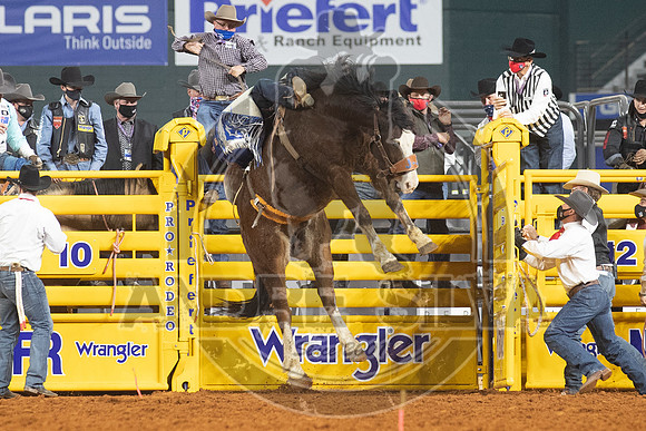 2020_Dez_12_WNFR_Bareback_Chad Rutherford_155