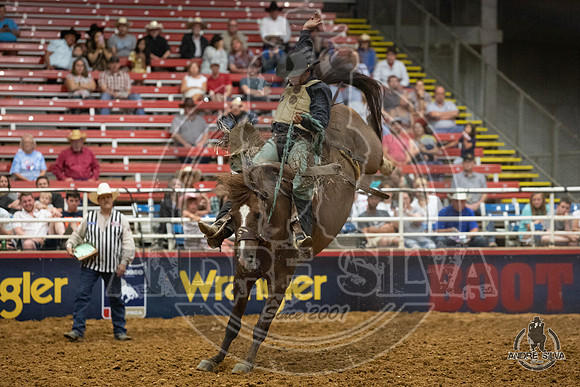 07_06_19_Mesquite_Saddle Bronc Riding_Jade Taton_163_Silva