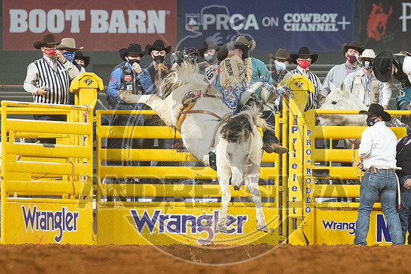 2020_Dez_06_WNFR_Bareback_Chad Rutherford_118
