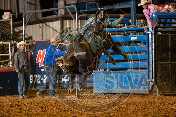 2020_06_06_Mesquite_Bulls_Riding_Trey Benton_528_Silva