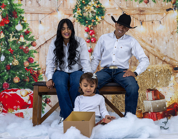 23_Dec_05_Christmas_0196