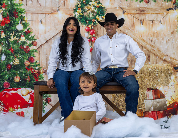 23_Dec_05_Christmas_0197