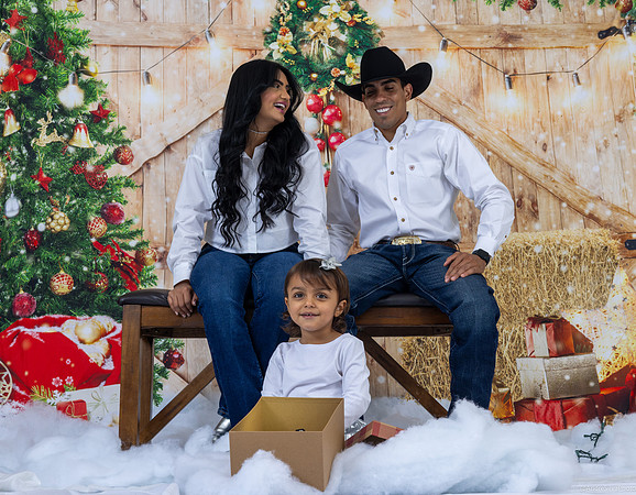 23_Dec_05_Christmas_0198