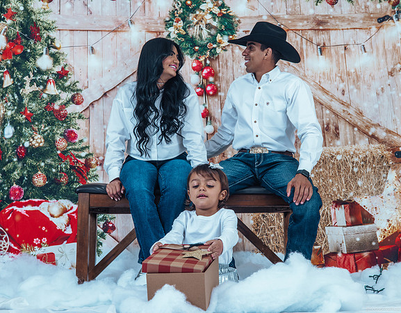 23_Dec_05_Christmas_0200