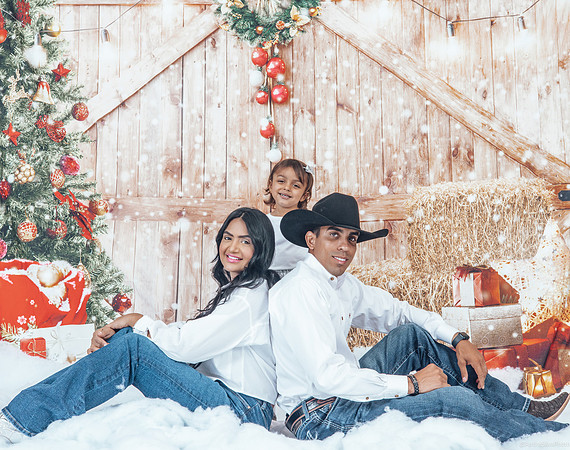 23_Dec_05_Christmas_0230