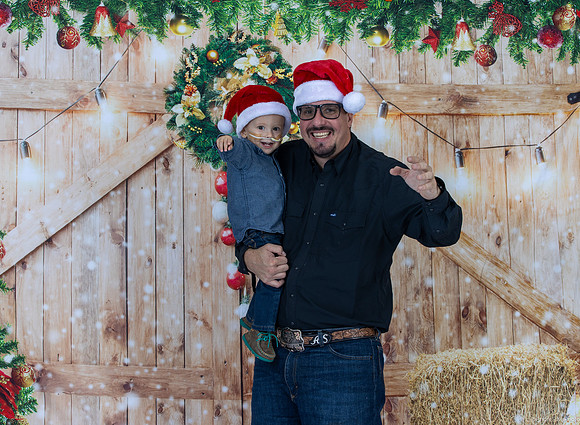 23_Dec_05_Christmas_0046