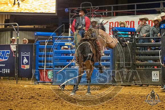 07_06_19_Mesquite_Womens_Ranch_Bronc_Riding_Melissa Chasinghawk_092_Silva