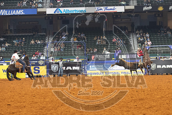 2020_Dez_11_WNFR_Team_Roping_Dustin Egusquiza  Travis Graves_863