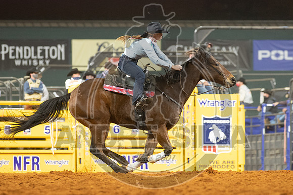 2020_Dez_06_WNFR_Barrel_Racing_Emily Miller_419