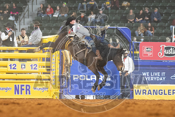 2020_Dez_06_WNFR_Bareback_Richmond Champion_135