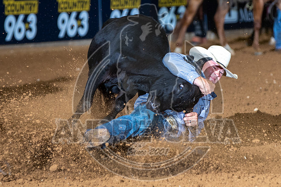 2020_06_06_Mesquite_Steer_Wrestling_Grady Payne_175_Silva