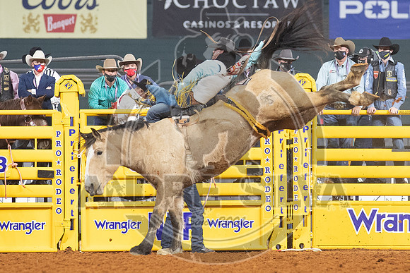 2020_Dez_12_WNFR_Bareback_Jamie Howlett_165