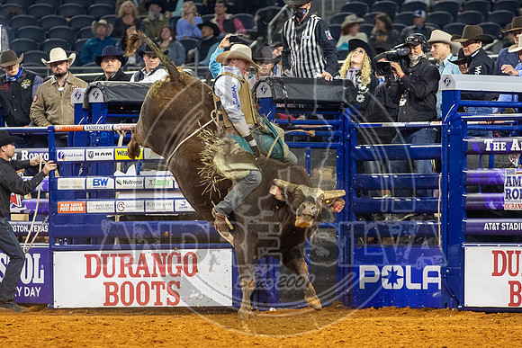 2021_TheAmerican_Bull Riding_Brady Portenier _AndreSilva_492
